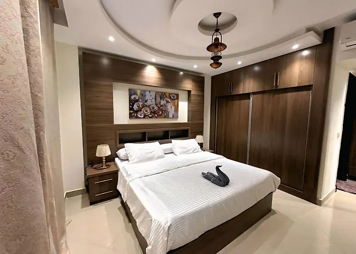 Otel Paradise View At Hills 5*